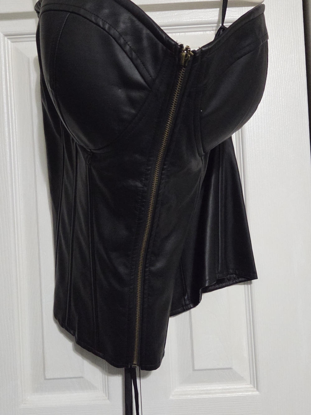 torrid Black Faux Leather Corset Top With Zip Front Bustier